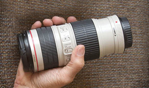 Compare the Canon 70-200 f4 and it's big sister, the 70-200 f 2.8. What kind of photography is it good for.