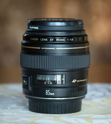 Canon 85mm f/1.8 lens