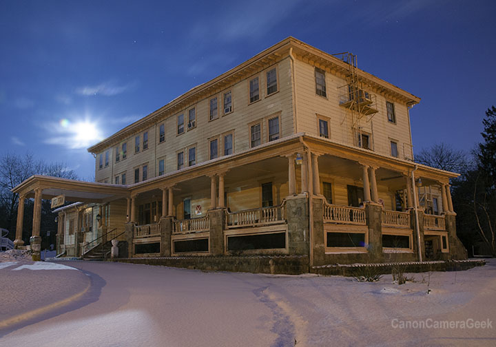 24mm wide angle architecture photo