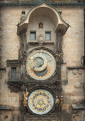Travel Prague astronomical clock