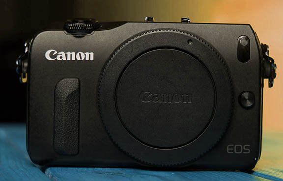 Canon first mirrorless camera 