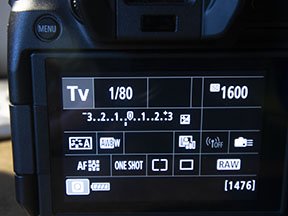 Canon EOS R Shutter priority mode