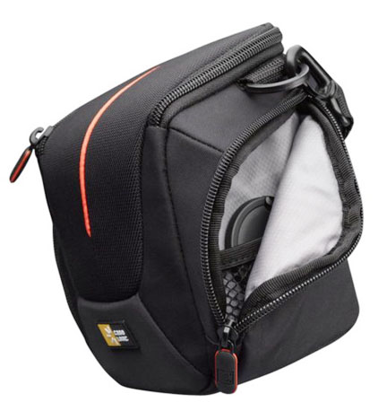 Pouch on side of Case Logic Camera Bag
