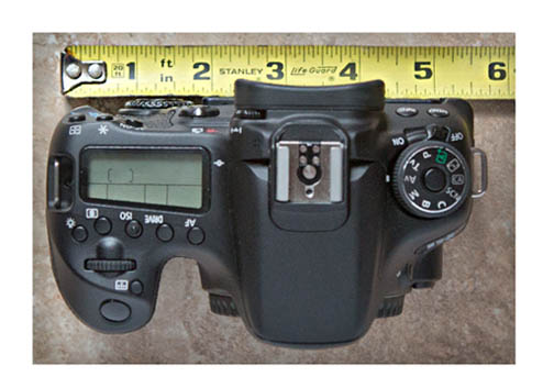 EOS 70D with ruler