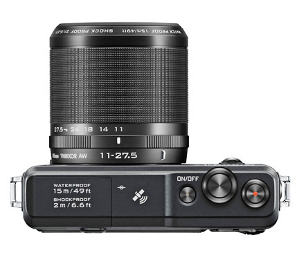 Mirrorless Camera With Large Lens Attached