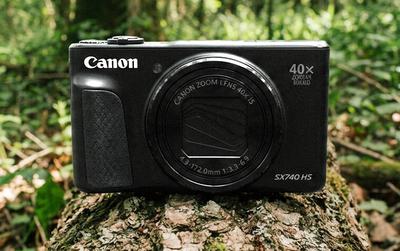 Canon SX740 HS Camera